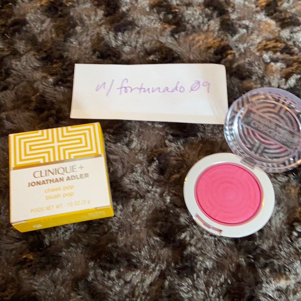 Clinique X Jonathan Adler Cheek Pop in Plum EUC
